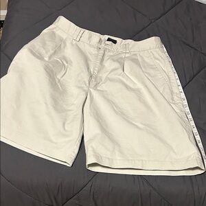 Nike Men's Cream Flat Front Shorts